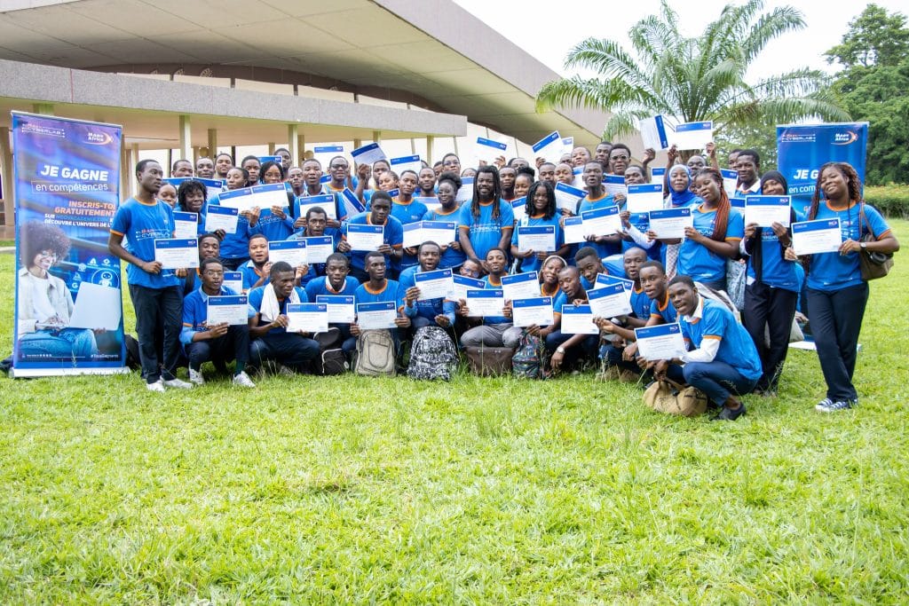 Moov CyberLab à Yamoussoukro : l’intelligence artificielle au cœur de l’éducation à l’INPHB